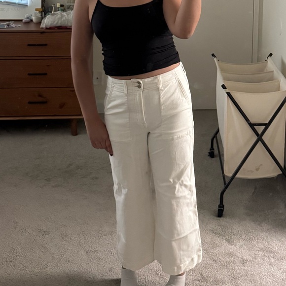 GAP white high-rise wide leg crop jeans - Picture 4 of 4